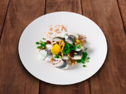 Foto ensalada de filete de sardina fish solutions